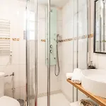 Chatelet Flat