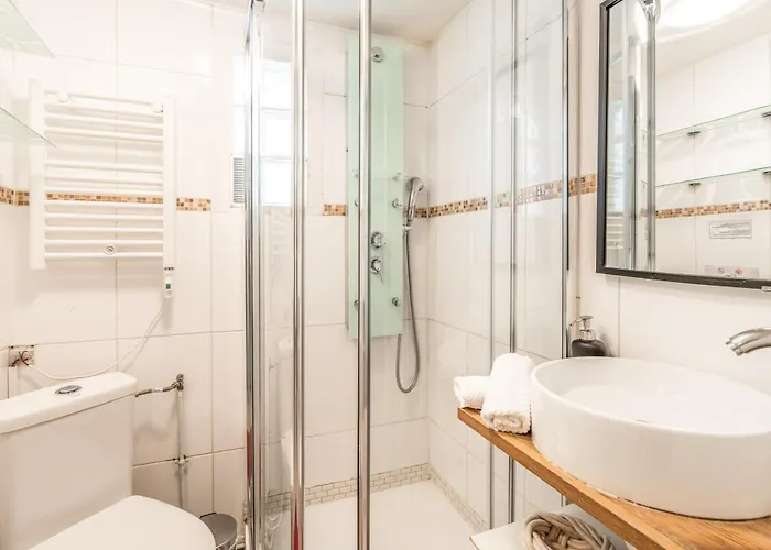Chatelet Flat